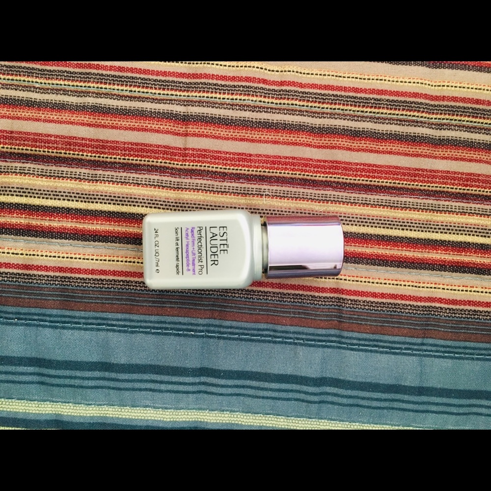 Estee lauder serum